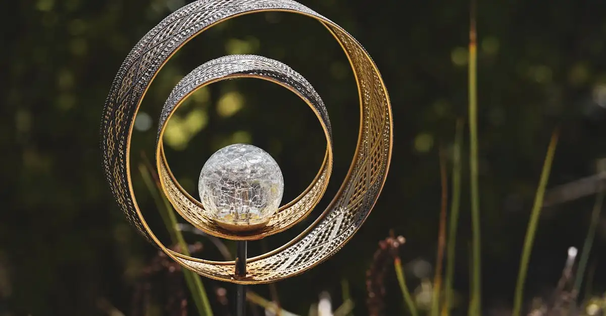 Tuindecoratie glazen bollen kopen voor een sfeervolle tuin